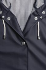 Clothing Mosebacke Lightweight Raincoat Navy Stutterheim Women 0V8X77 - Image 9