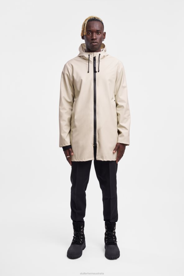 clothing_stockholm_lightweight_zip_raincoat_oyster_stutterheim_men_0v8x97.jpg Clothing Stockholm Lightweight Zip Raincoat Oyster Stutterheim Men 0V8X97 - Image 1