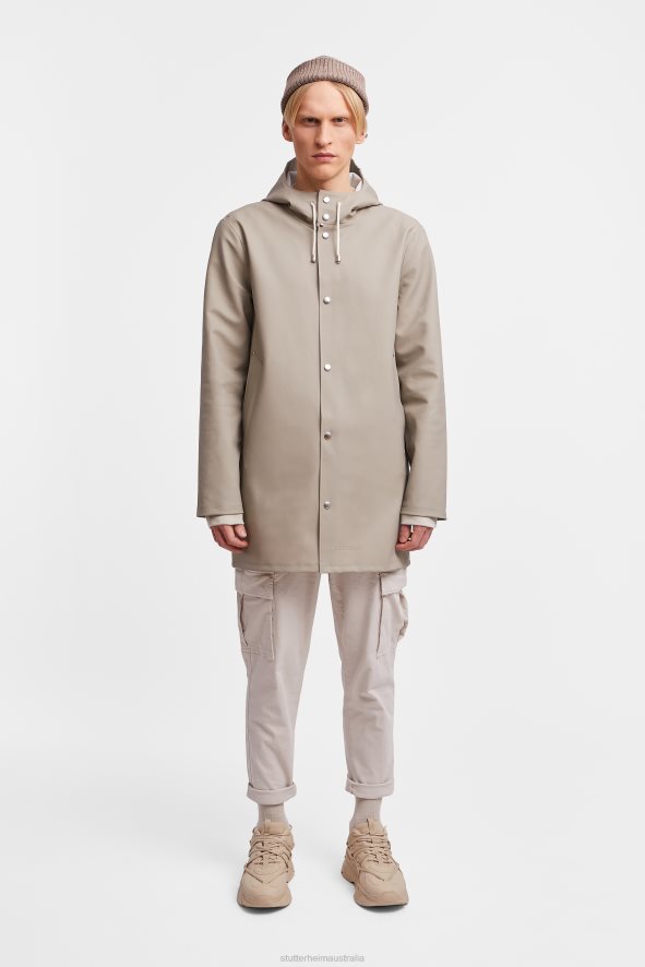 clothing_stockholm_raincoat_potato_stutterheim_men_0v8x211.jpg Clothing Stockholm Raincoat Potato Stutterheim Men 0V8X211 - Image 1