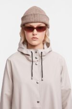 Clothing Mosebacke Lightweight Raincoat Light Sand Stutterheim Women 0V8X32 - Image 8