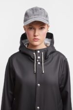 Clothing Stockholm Raincoat Black Stutterheim Women 0V8X38 - Image 7