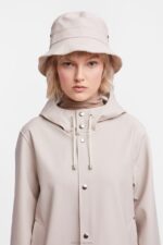 Clothing Stockholm Raincoat Light Sand Stutterheim Women 0V8X64 - Image 7