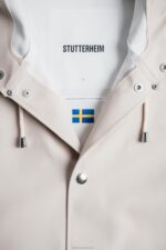 Clothing Stockholm Raincoat Light Sand Stutterheim Women 0V8X64 - Image 8